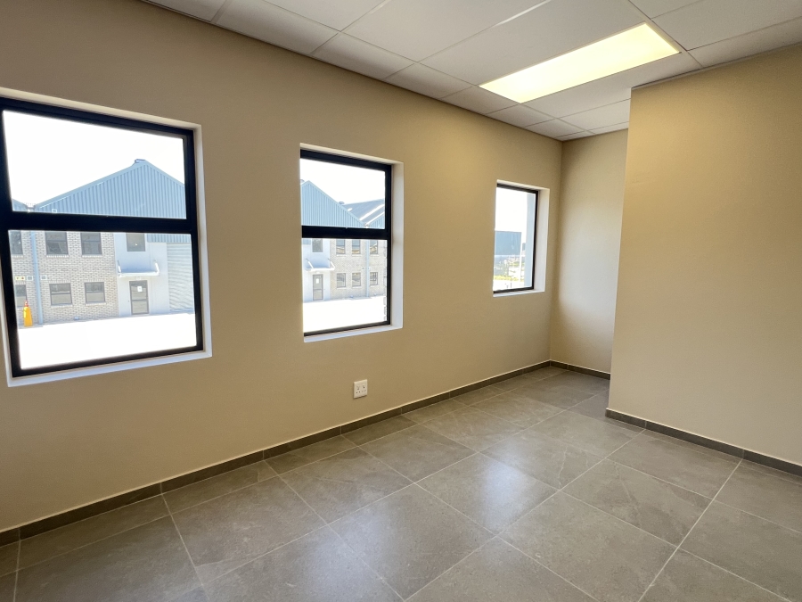 To Let Commercial Property for Rent in Firgrove Western Cape